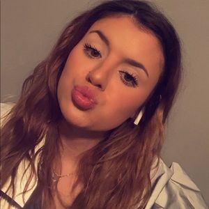 Meet your Posher, Summer